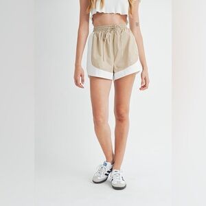MABLE Drawstring Waist Contrast Trim Detail Shorts